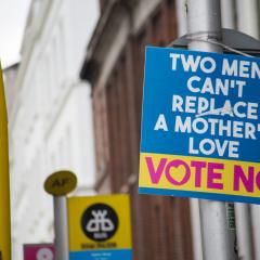 how to vote sign